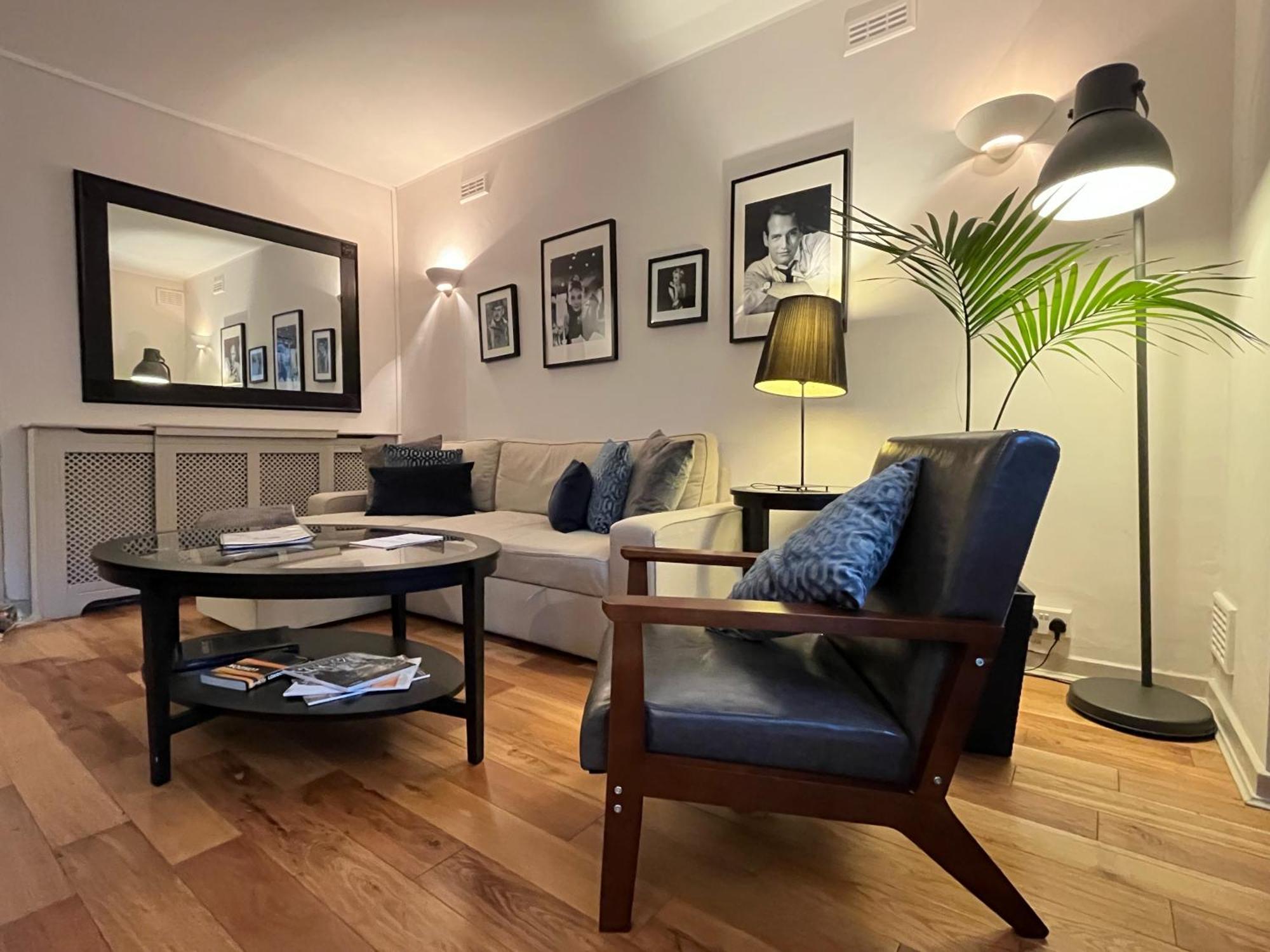 The Bromptons, Luxury South Kensington Apartment Londra Esterno foto